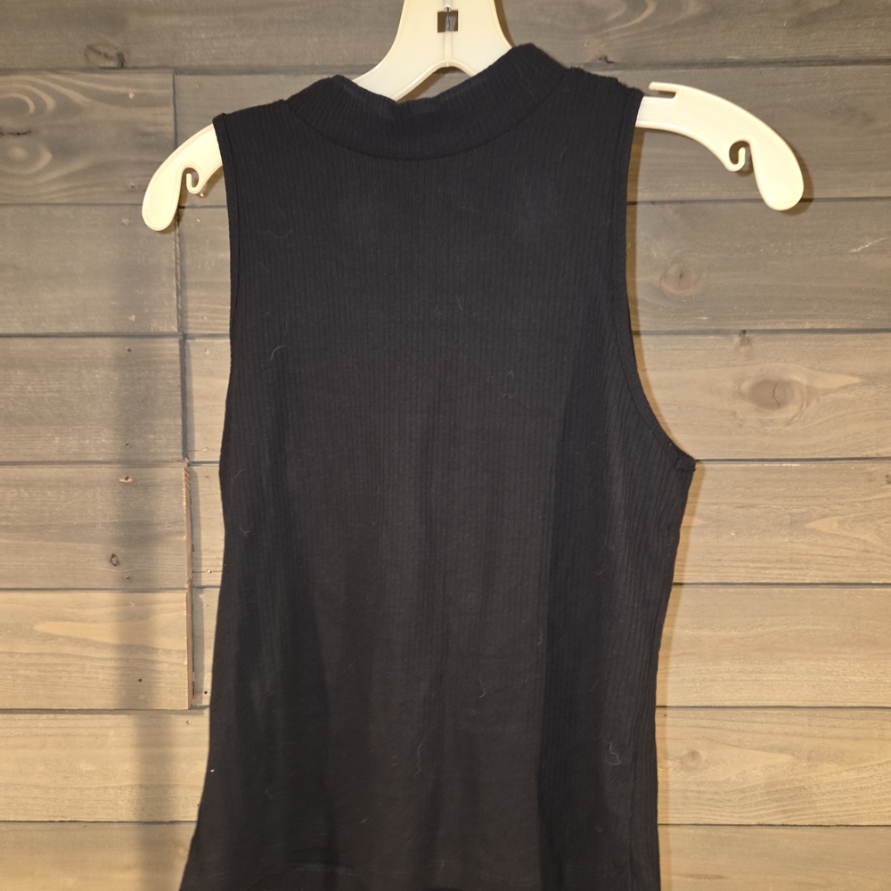 Old Navy Black Ribbed Tank Top